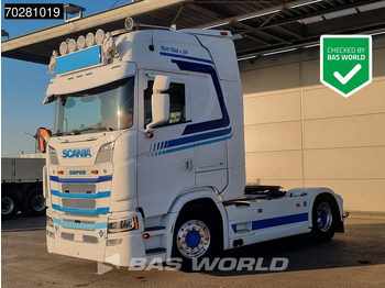 Tractor head SCANIA S 520