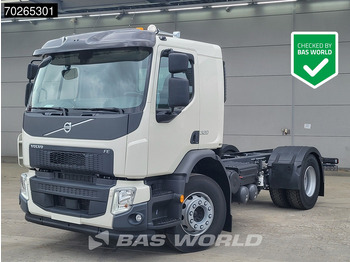 Truk sasis VOLVO FE 320