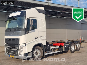 Pengangkut kontainer/ Container truck VOLVO FH 460