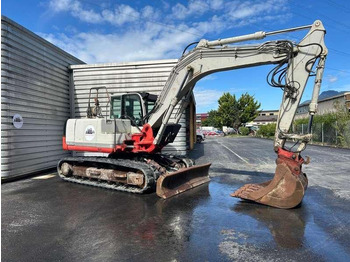 Ekskavator perayap TAKEUCHI