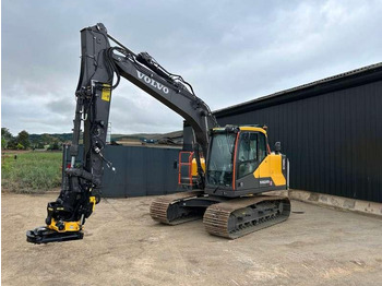 Ekskavator perayap VOLVO EC140EL