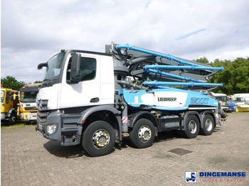 Truk pompa beton LIEBHERR