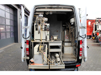 Truk vakum MERCEDES-BENZ Sprinter 516