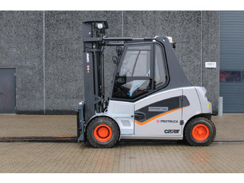 Forklift listrik CARER