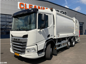 Truk sampah DAF XD 300