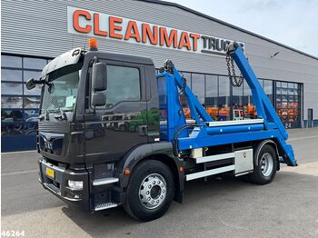 Truk skip loader MAN TGM 18.340