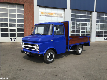 Truk flatbed OPEL