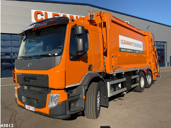 Truk sampah VOLVO FE