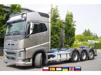 Truk derek VOLVO FH16 750