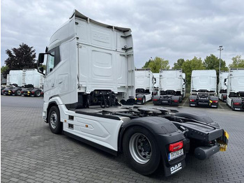 Tractor head baru DAF XG+ 480 FT TraXon Intarder Standklima 2 x Tank: gambar 3 Tractor head baru DAF XG+ 480 FT TraXon Intarder Standklima 2 x Tank: gambar 3