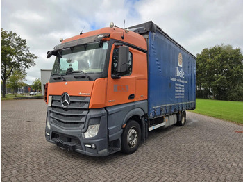 Truk box MERCEDES-BENZ Actros 1840