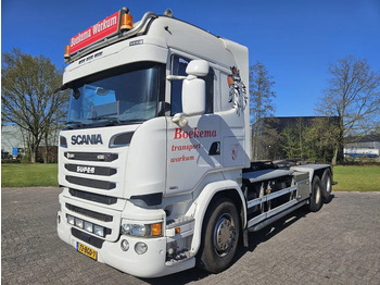 Pengangkut kontainer/ Container truck SCANIA R 520
