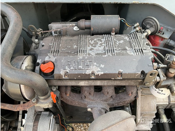 Boom artikulasi 2007 Haulotte HA12PX 4WD Diesel Articulating Boom Lift: gambar 5