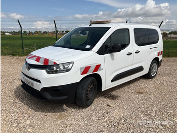 Bus mini TOYOTA Proace
