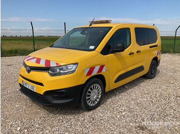 Bus mini TOYOTA Proace