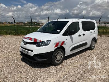 Van panel TOYOTA Proace