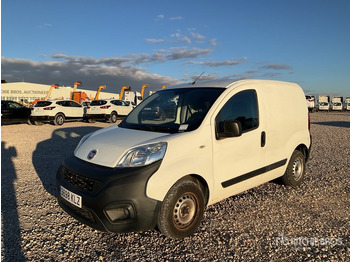 Van pengiriman FIAT Fiorino