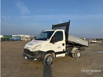 Truk jungkit IVECO Daily 35c11
