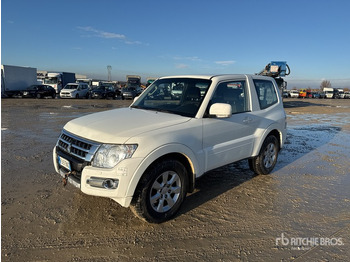 Mobil SUV MITSUBISHI