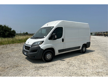 Van kecil 2017 Peugeot Boxer 333 L2H2 2.0 BLUEHDI 130CV Van Truck: gambar 2