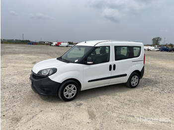 Van kecil FIAT Doblo Cargo