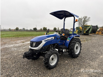 Traktor LOVOL