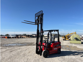 Forklift listrik PLUS POWER