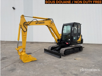 Ekskavator perayap HYUNDAI