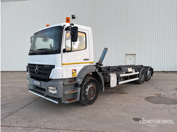 Truk flatbed MERCEDES-BENZ Axor 2533