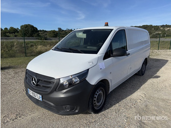 Van kecil MERCEDES-BENZ Vito 111