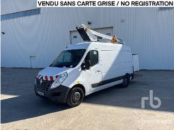 Platform udara yang dipasang di truk RENAULT Master