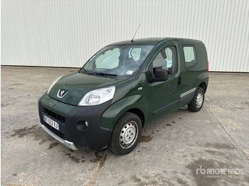 Van pengiriman PEUGEOT