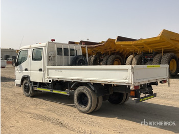 Truk flatbed 2012 Mitsubishi Canter 4x2 Crew Cab Flatbed Truck: gambar 4