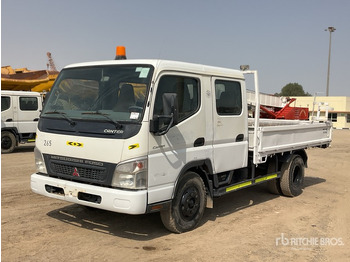 Truk flatbed MITSUBISHI