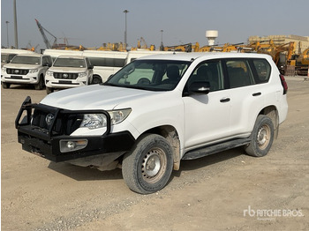Mobil SUV TOYOTA