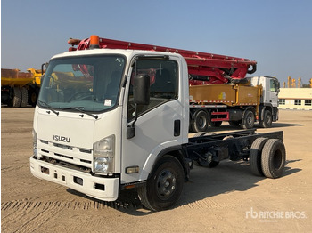 Truk sasis ISUZU