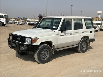 Mobil SUV TOYOTA Land Cruiser