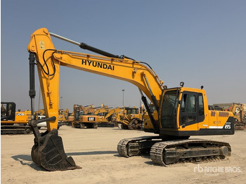 Ekskavator perayap HYUNDAI