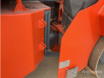 Roller jalan 2023 Hamm HD99i: gambar 5