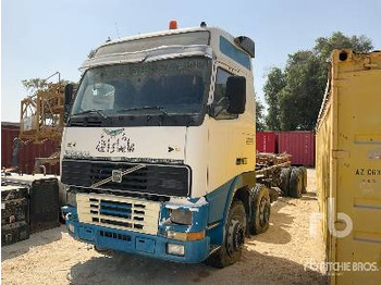 Truk sasis VOLVO