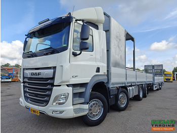 Truk pengangkut mobil DAF CF 430