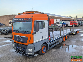 Truk pengangkut mobil MAN TGX 26.500