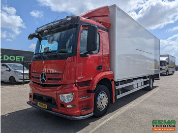 Truk box MERCEDES-BENZ Antos