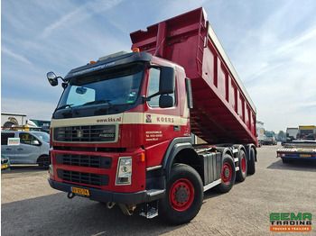 Truk jungkit TERBERG