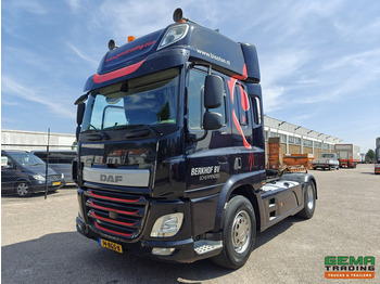 Tractor head DAF CF 440