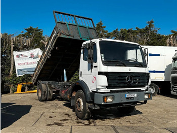 Truk jungkit MERCEDES-BENZ SK