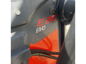 Forklift listrik LINDE E20