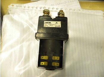 Sistem listrik CATERPILLAR