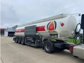Semi-trailer tangki LAG