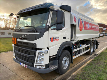 Truk tangki VOLVO FM